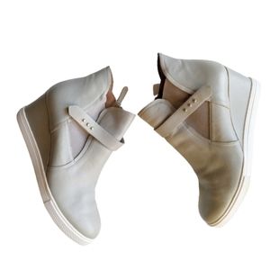 Linea Paolo, Freshton High Top Wedge